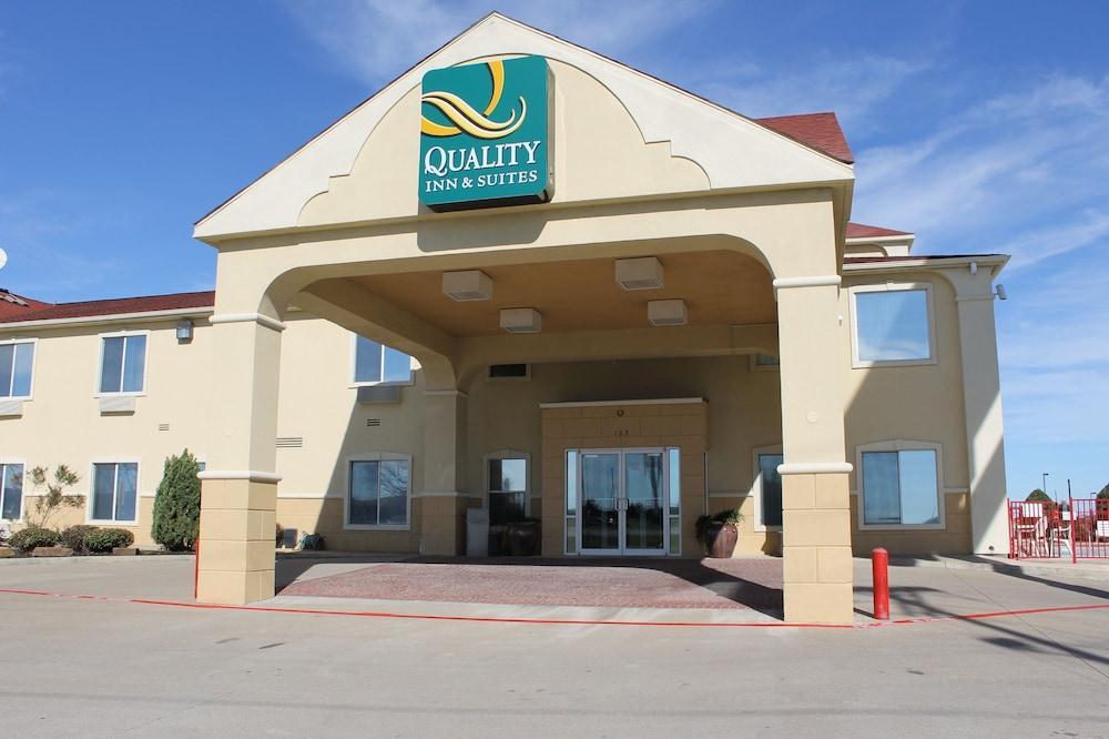 Quality Inn & Suites Terrell Exterior photo